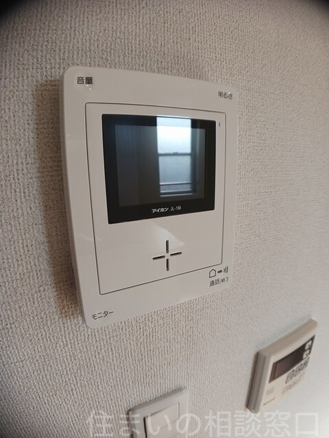 拡大写真:西尾市楠村町南浜屋敷 2階201のセキュリティ