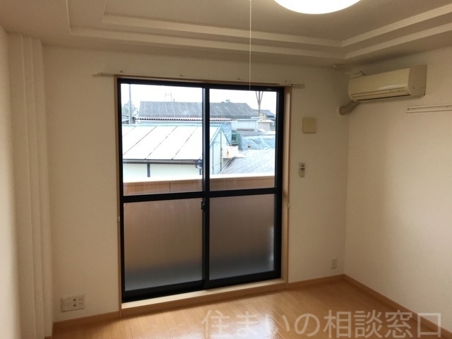 拡大写真:岡崎市仁木町字川越 2階203の洋室