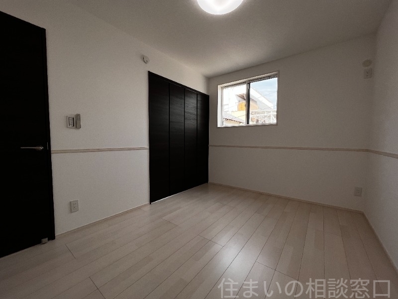拡大写真:岡崎市大和町字沓市場 1階Cの寝室