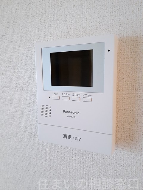 拡大写真:西尾市米津町桜道 1階102のセキュリティ