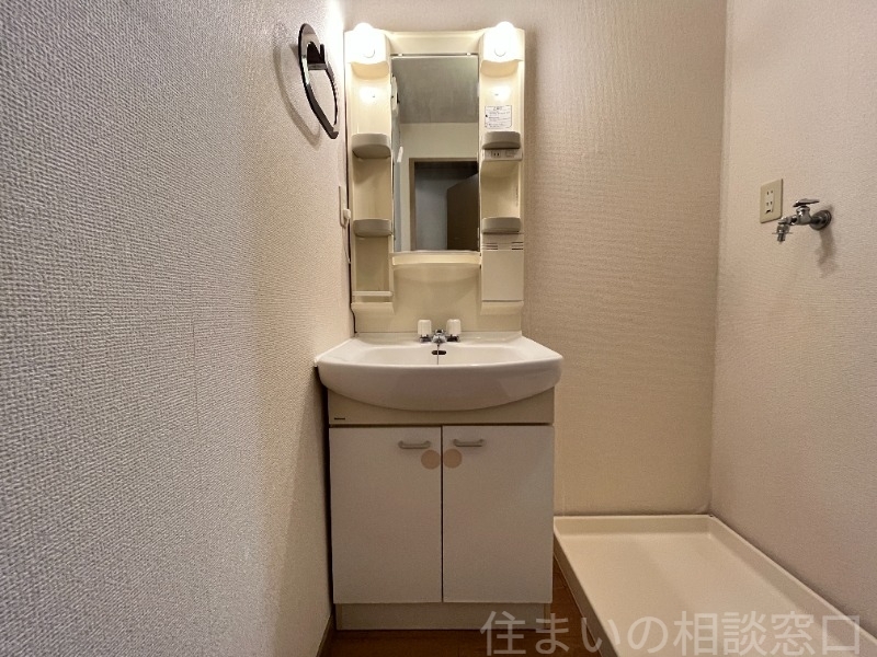 拡大写真:岡崎市福岡町字南西仲 2階201の同型