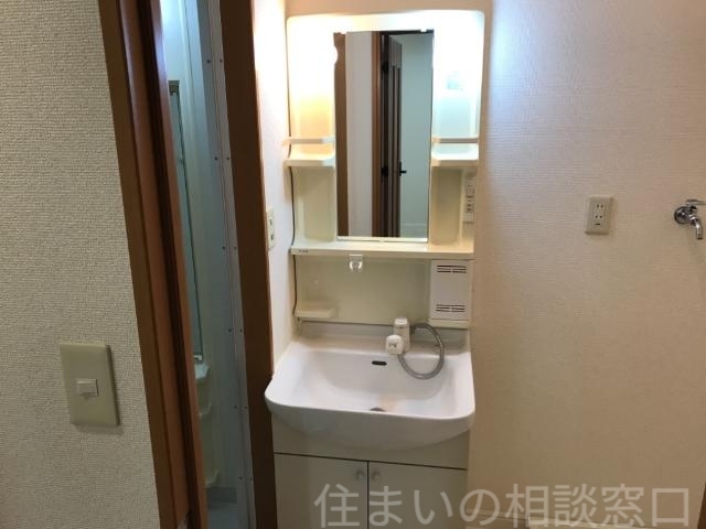 拡大写真：岡崎市松橋町１丁目 1階107の洗面所