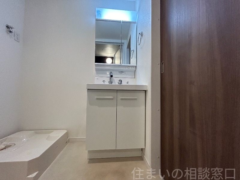拡大写真:岡崎市羽根町字東ノ郷 1階103の同型