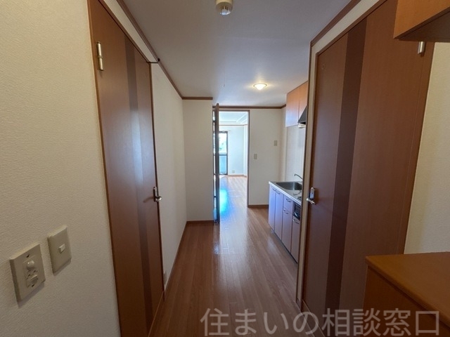 拡大写真:岡崎市中島町字町後 2階202の内観