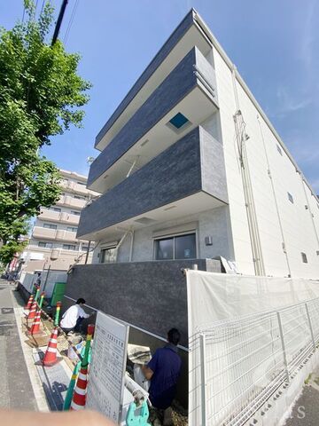 写真：尼崎市東園田町２丁目の外観