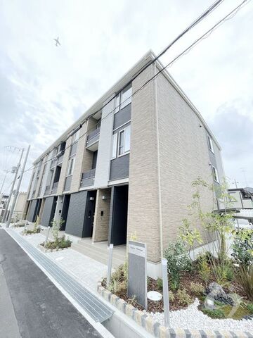 拡大写真:伊丹市鋳物師5丁目 2階202の外観