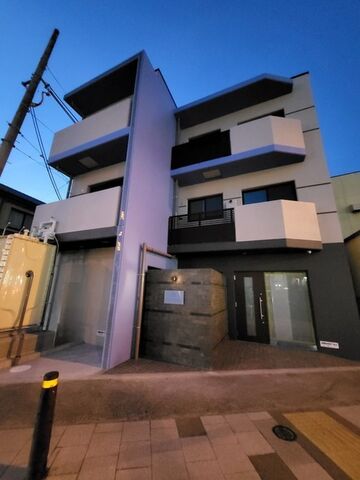 写真：西宮市下大市東町の外観