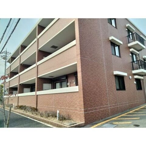 宝塚市川面2丁目の外観
