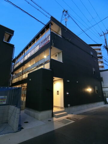 拡大写真:神戸市兵庫区駅南通3丁目 3階303の外観