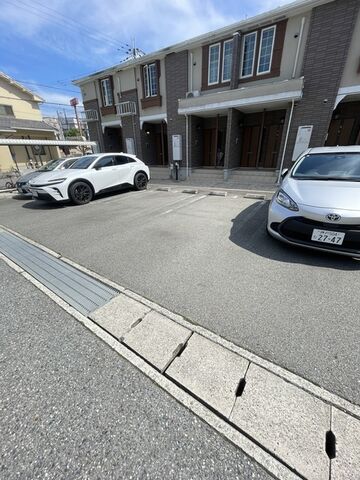 拡大写真:神戸市北区有野中町2丁目 1階102の外観