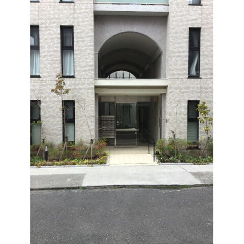 拡大写真:西宮市甲子園口北町 2階203の外観