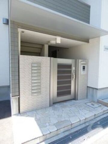 拡大写真:豊中市大島町1丁目 3階303の外観