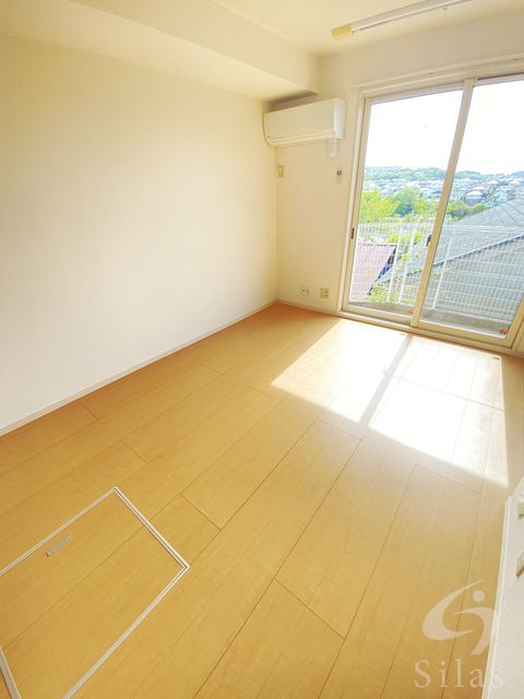 拡大写真:神戸市北区鈴蘭台東町3丁目 1階102の内観