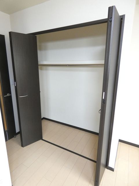 拡大写真:尼崎市武庫元町1丁目 2階203の内観
