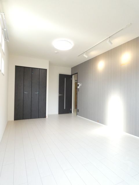 拡大写真:尼崎市上ノ島町1丁目 1階105の内観