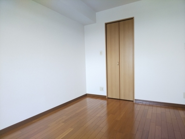 拡大写真:尼崎市塚口町2丁目 5階502の内観