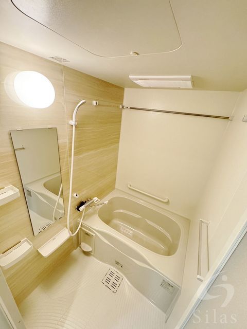 拡大写真:尼崎市杭瀬本町3丁目 2階202の内観