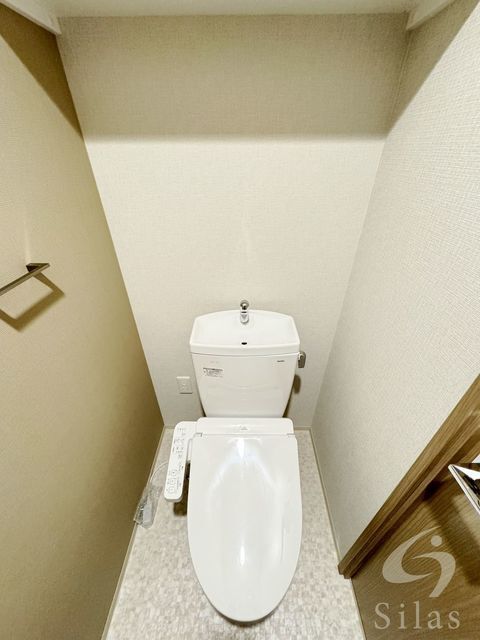拡大写真:尼崎市杭瀬本町3丁目 2階202の内観
