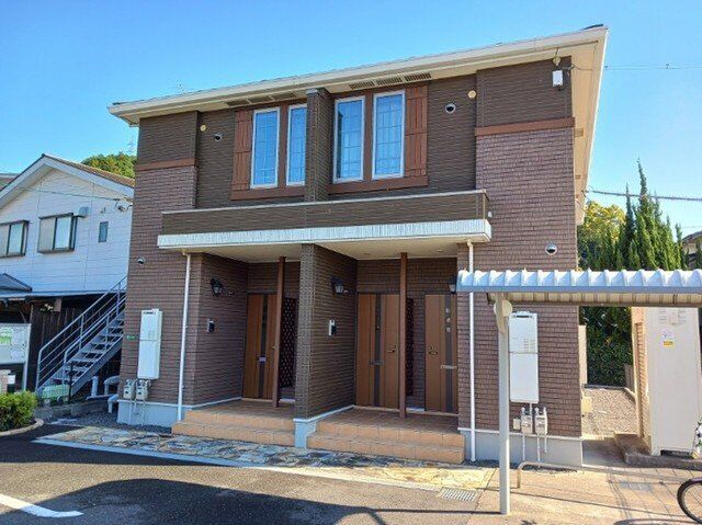 グランジュテ 四番館の外観