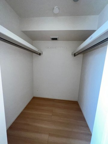拡大写真:D-room桜町 C棟 3階305の内観