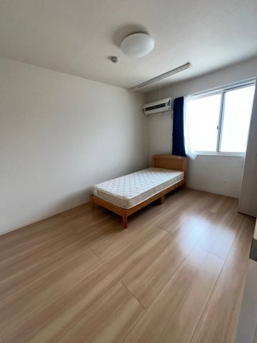 拡大写真:D-room桜町 C棟 3階305の※別のお部屋の写真です(参考:302号室)