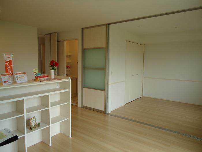 拡大写真:D-room ちはや 1階105の居間