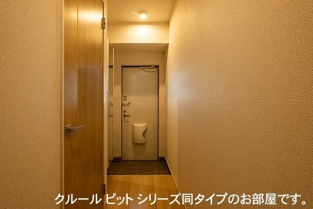 拡大写真:サンシャイン1 1階105の玄関です