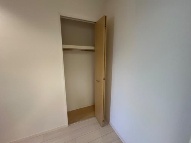 拡大写真:エアリアル 1階102の収納