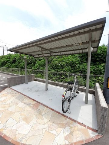 拡大写真：グランデ　フィオーレ　木園　Ｂ 1階102のその他