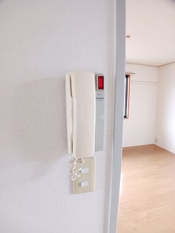 拡大写真:メゾングランデB 2階201のセキュリティ