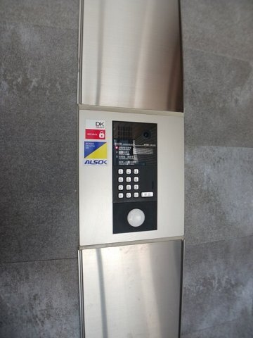 拡大写真:Boscato O. 6階605のセキュリティ