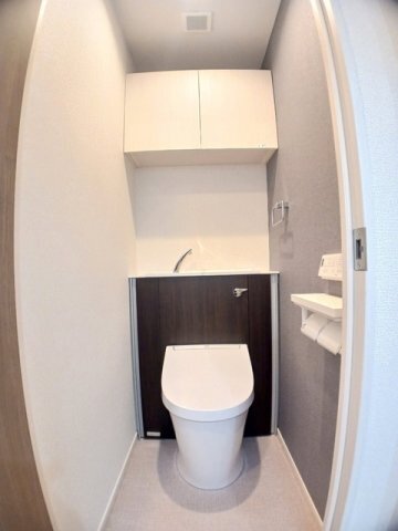 拡大写真:Boscato O. 6階605の落ち着いたトイレです