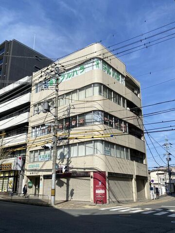 京都市山科区音羽役出町の外観