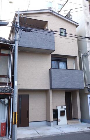 京都市右京区西院西三蔵町の外観