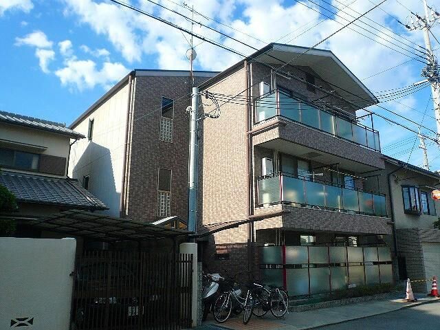 拡大写真：西宮市甲子園一番町 3階302の外観