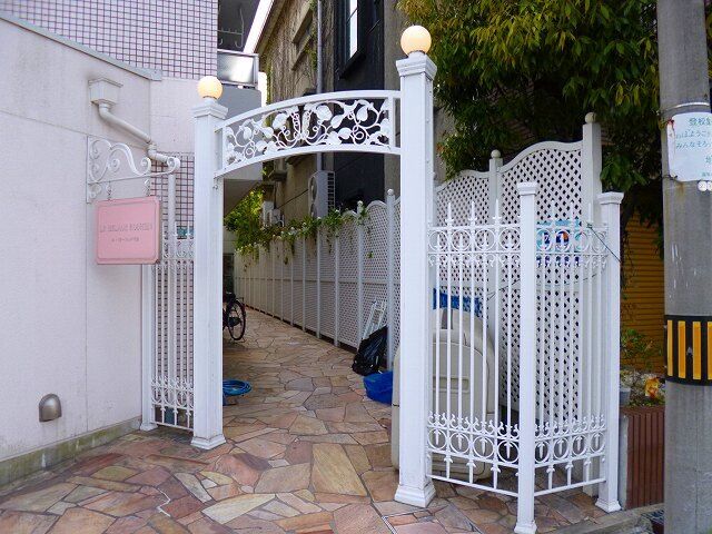 拡大写真:西宮市南甲子園2丁目 2階215の外観
