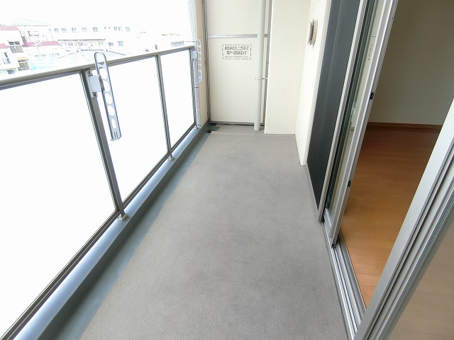 拡大写真:グランジェ東甲子園 2階207のバルコニー