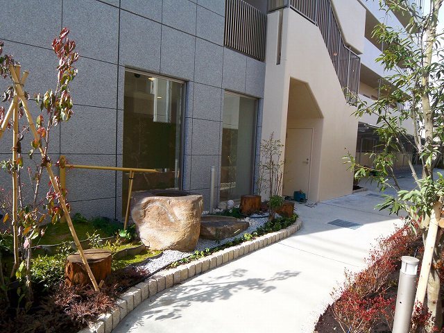 拡大写真:グランジェ東甲子園 2階207のロビー