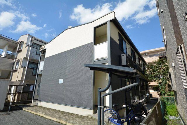 けやき通りハイツの外観