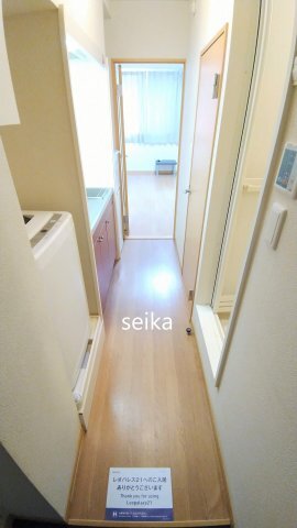 拡大写真:サンシャイン貫井北 1階107のエントランス