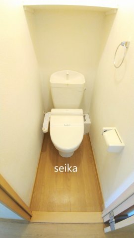拡大写真:サンシャイン貫井北 1階107のトイレ