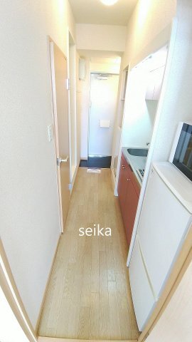 拡大写真:SHIBIRAKI 3階306のエントランス