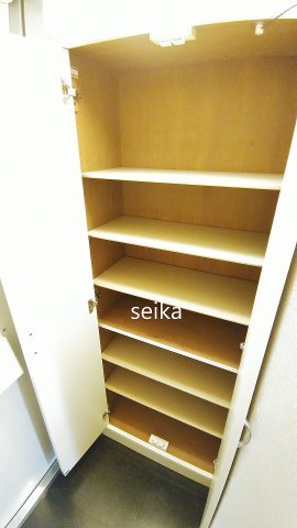 拡大写真:SHIBIRAKI 3階306の玄関