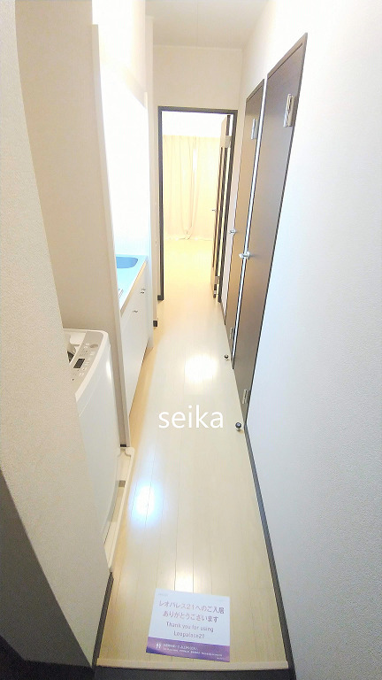 拡大写真:ひまわり 3階301の玄関
