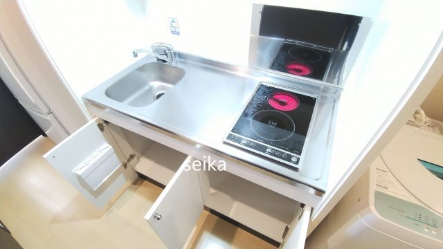 拡大写真:ラーナⅡ 1階104のキッチン