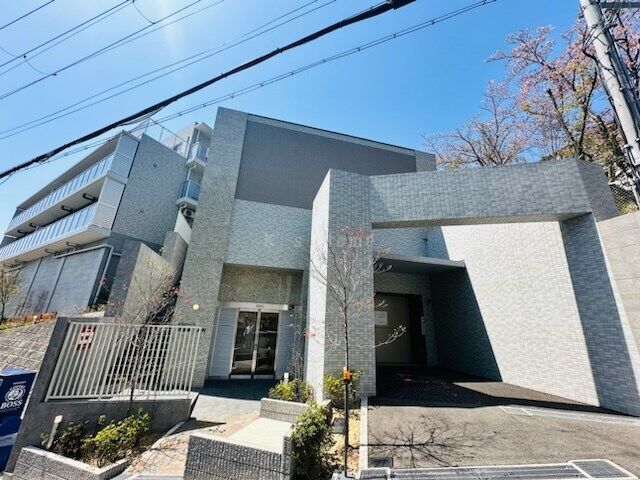 拡大写真：MESSAGE苦楽園三番町 2階203の外観