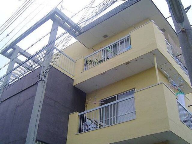 氷室ハイツの外観