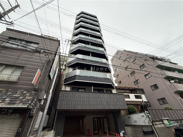 写真：Ｅ－Ｃ’ｅｓｔｂｉｅｎ灘の外観