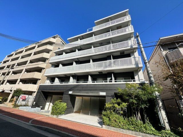 西宮ルモンド甲子園の外観