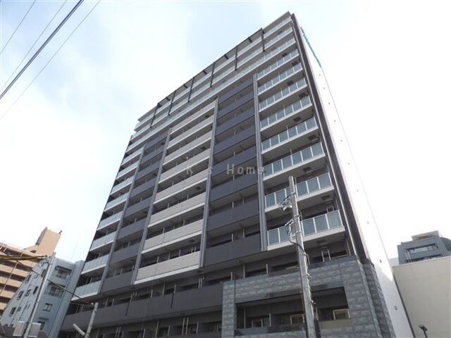 プレサンス三宮東フィールの外観